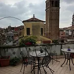 לינה וארוחת בוקר La Terrazza Dei Miracoli