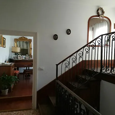 La Terrazza Dei Miracoli לינה וארוחת בוקר