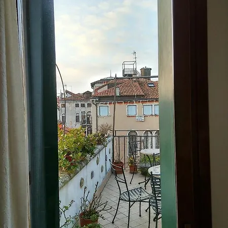 La Terrazza Dei Miracoli *