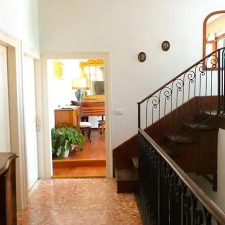 La Terrazza Dei Miracoli Bed & Breakfast Venedig