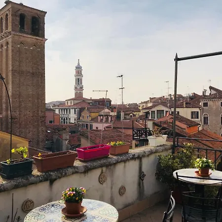 La Terrazza Dei Miracoli