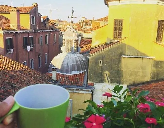 B&B 라 테라자 데이 미라콜리 *